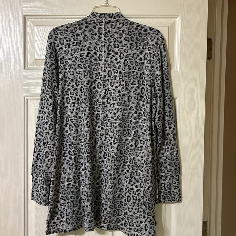 Chico’s Zenergy Cardigan - Picture 4 of 8